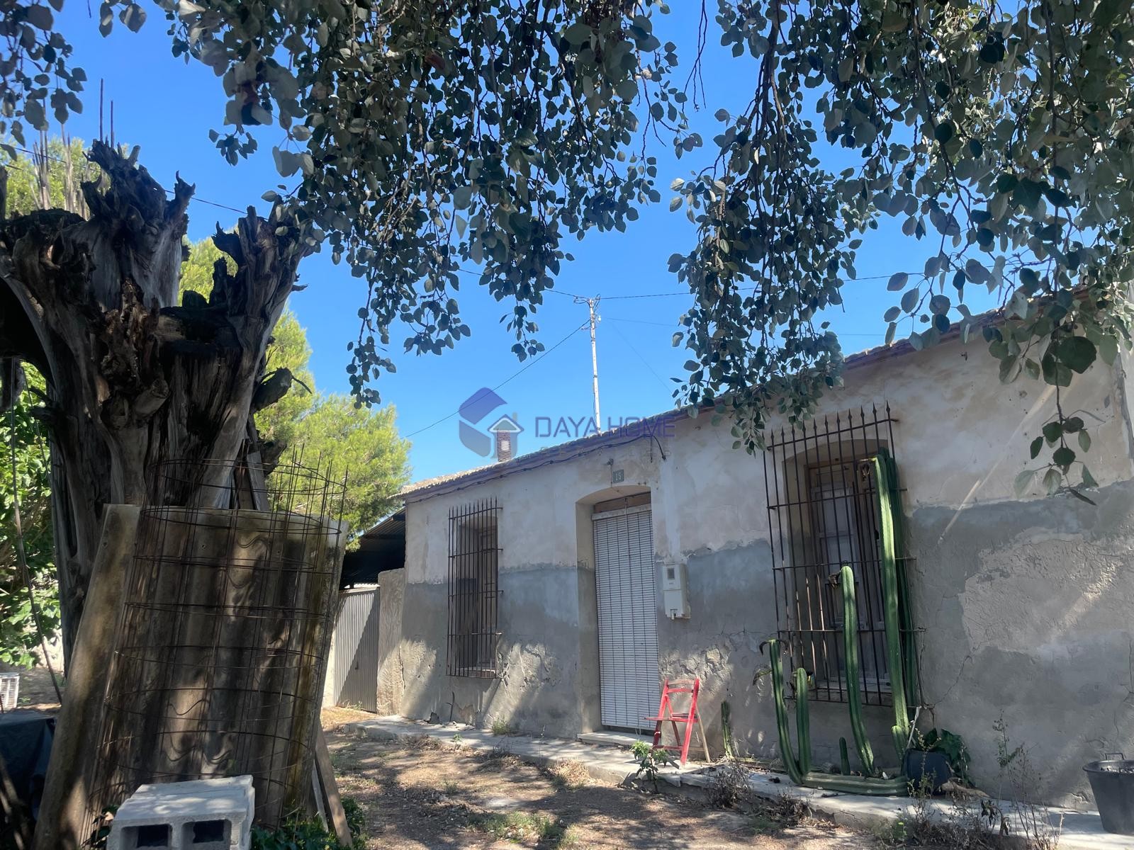 HUERTA HOUSE